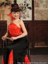 肚兜照片,传统服饰的时尚演绎